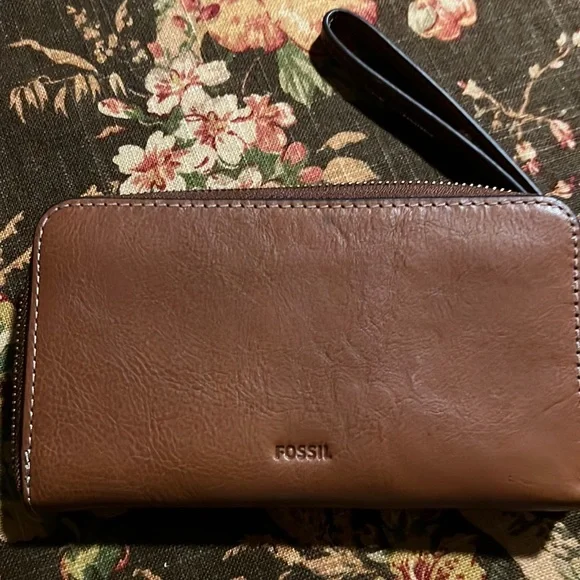 Fossil Bags Fossil Womens Brown Leather Wristlet Wallet Poshmark